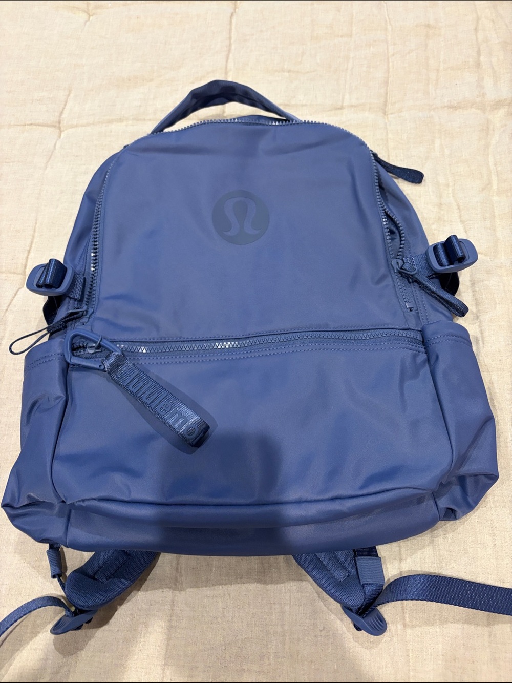 lululemon athletica blue Everyday Backpack - never used!!
